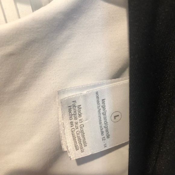 Danskin Workout Top with Built in Bra - Picture 3 of 5